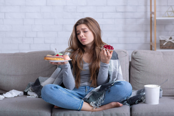 Early Warning Signs of Eating Disorders: What to Look For?